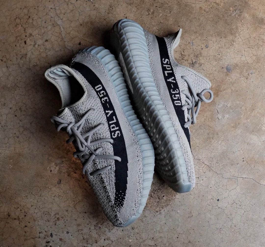 Neue store yeezy 350