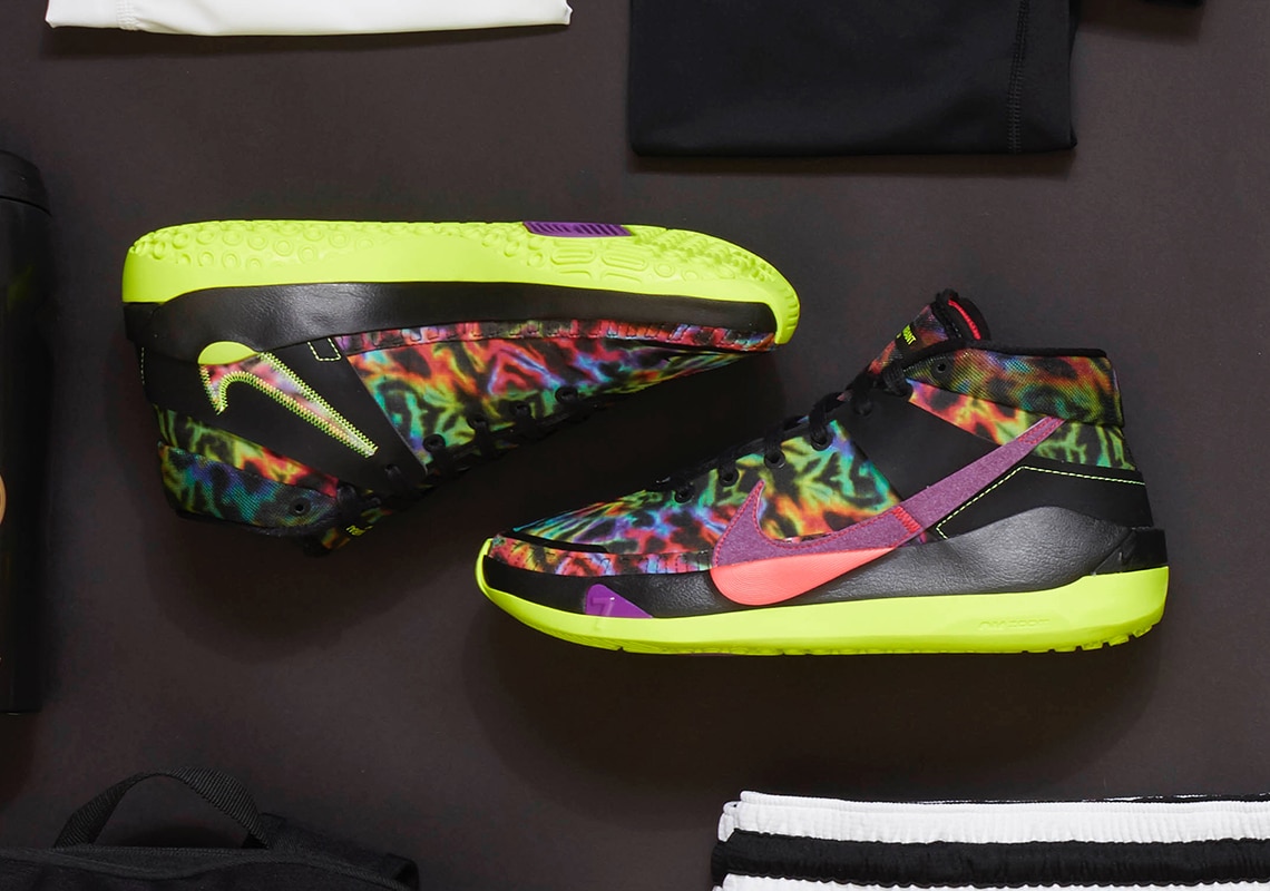 Nike eybl best sale 2019 shoes