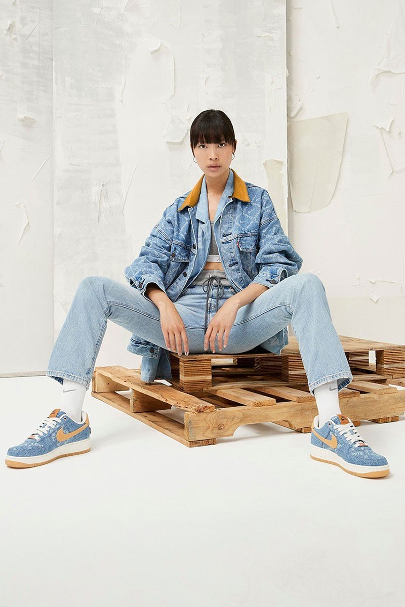 Levi's x nike by you best sale