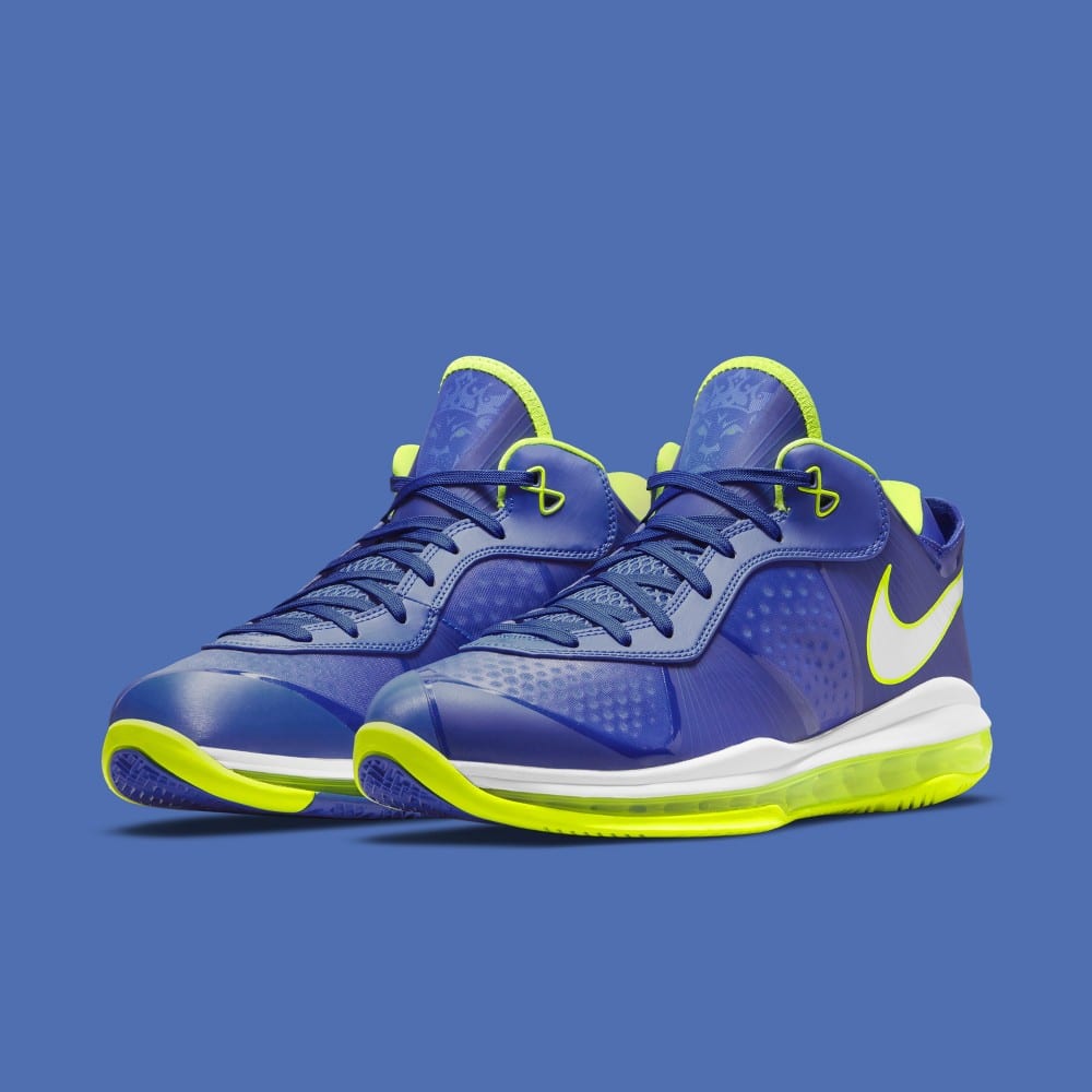 Lebron cheap sprite shoes