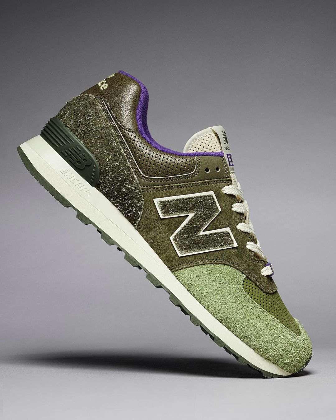 Sneakersnstuff Reveals a New Balance Model Inspired by Nature |