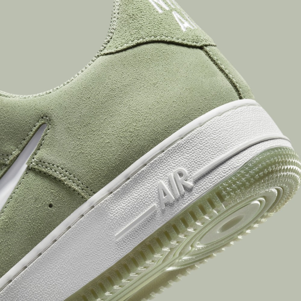 Nike Air Force 1 '07 LV8 'Metallic Swoosh Pack - Oil Green