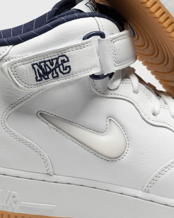 Wolf Grey Hues Contrast This Nike Air Force 1 Mid - Sneaker News