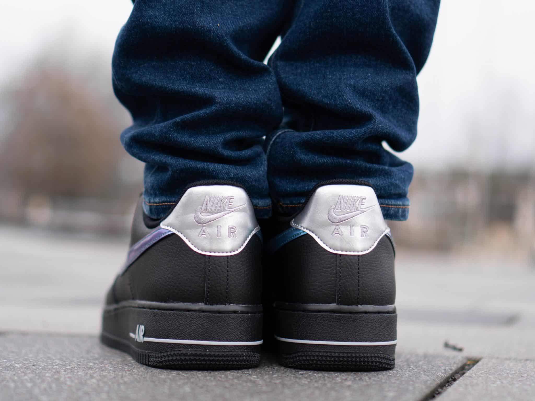 Nike Air Force 1 '07 Low Black Blue Lightning