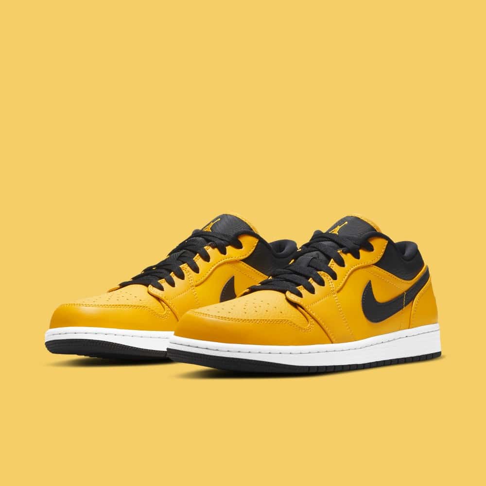 Jordan 1 university gold black best sale