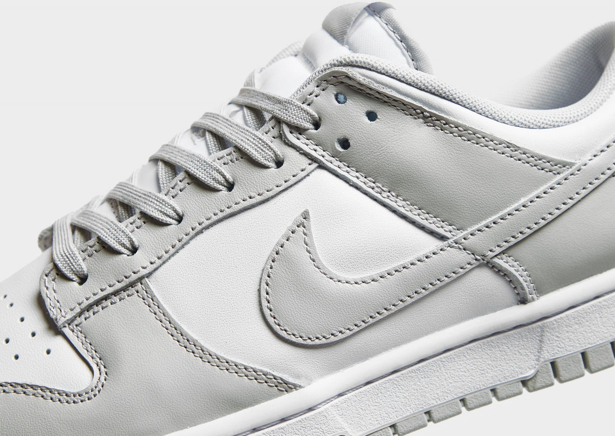 Why the Nike Dunk Low "Grey Fog" Resembles Another Dunk Grailify