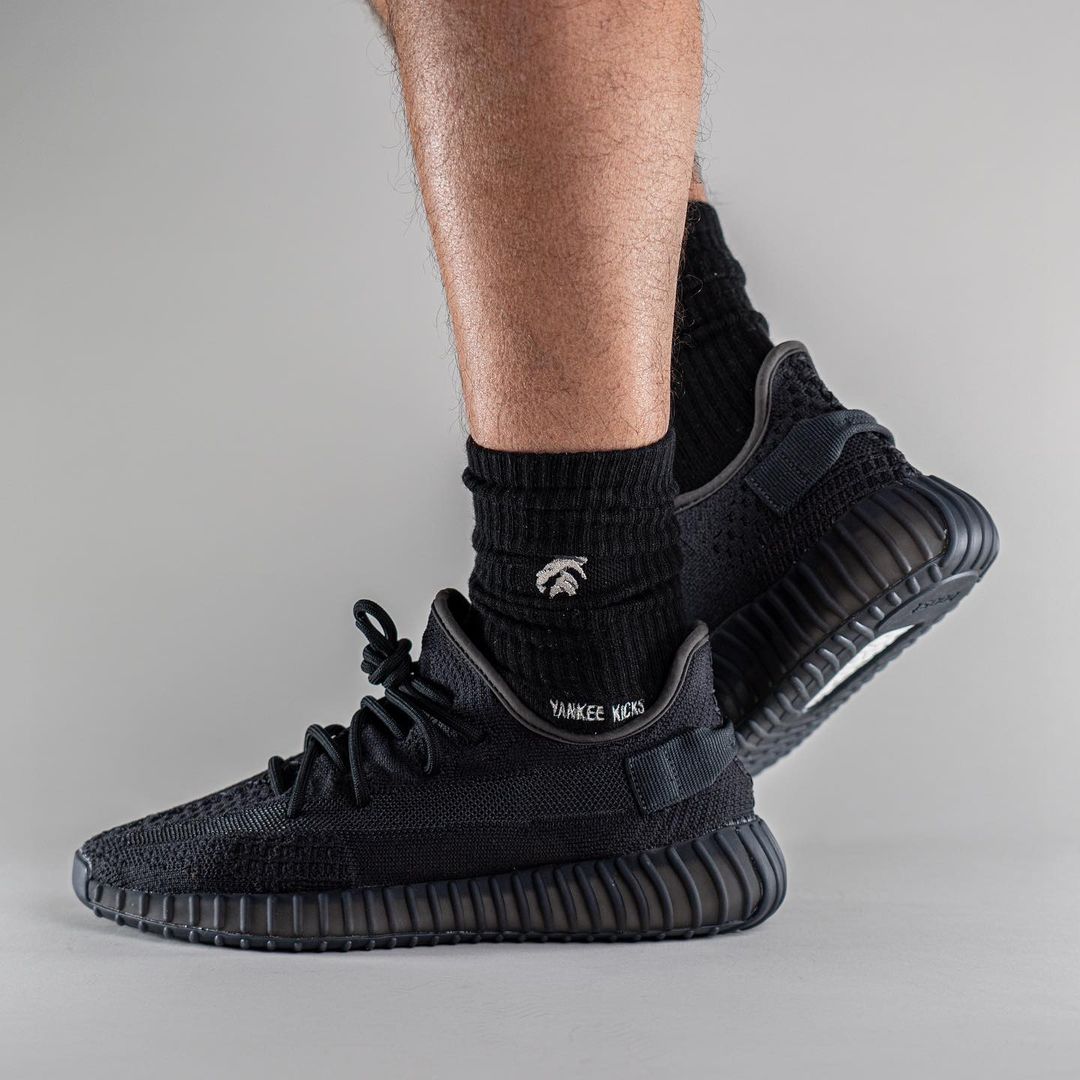 Yeezy Boost 350 V2 ONYX us11(29cm) オニキス - neuropsychcps.com