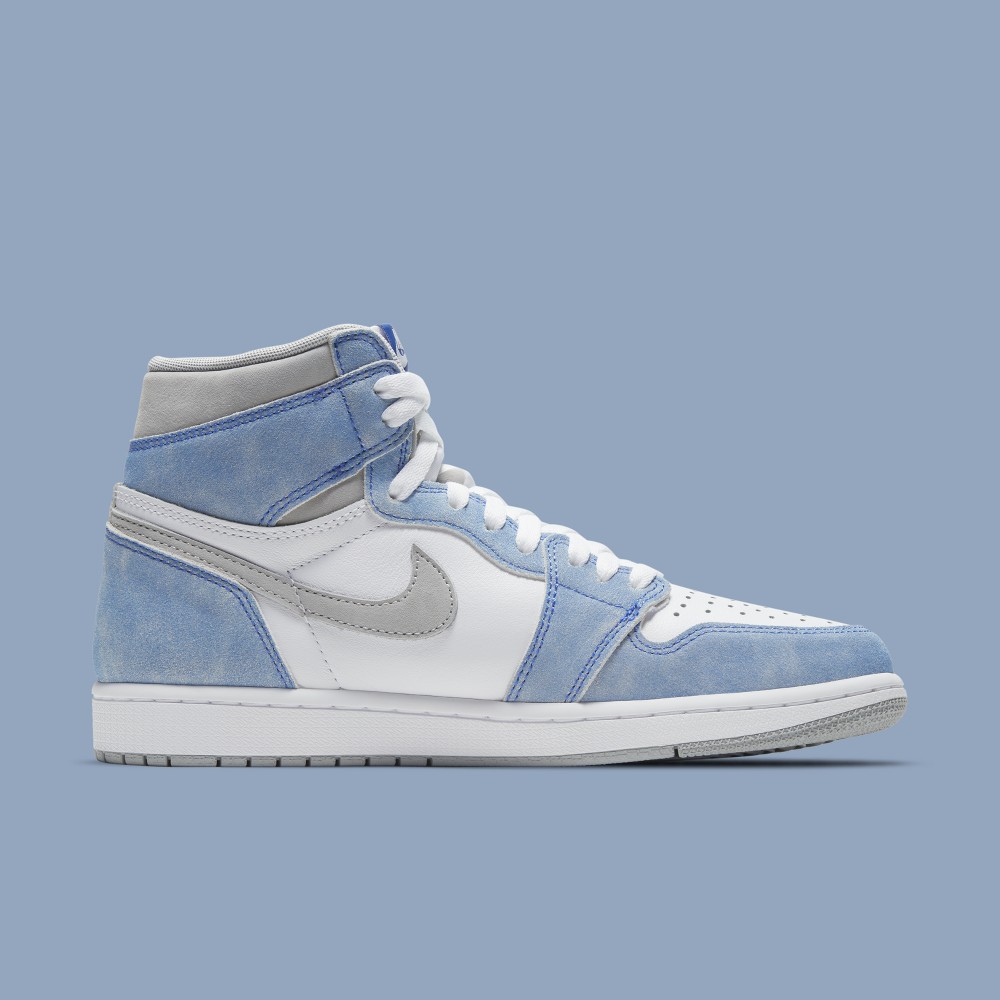 nike jordan 1 retro hyper royal