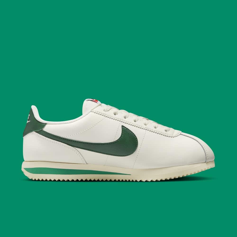 Nike cortez hot sale online shopping