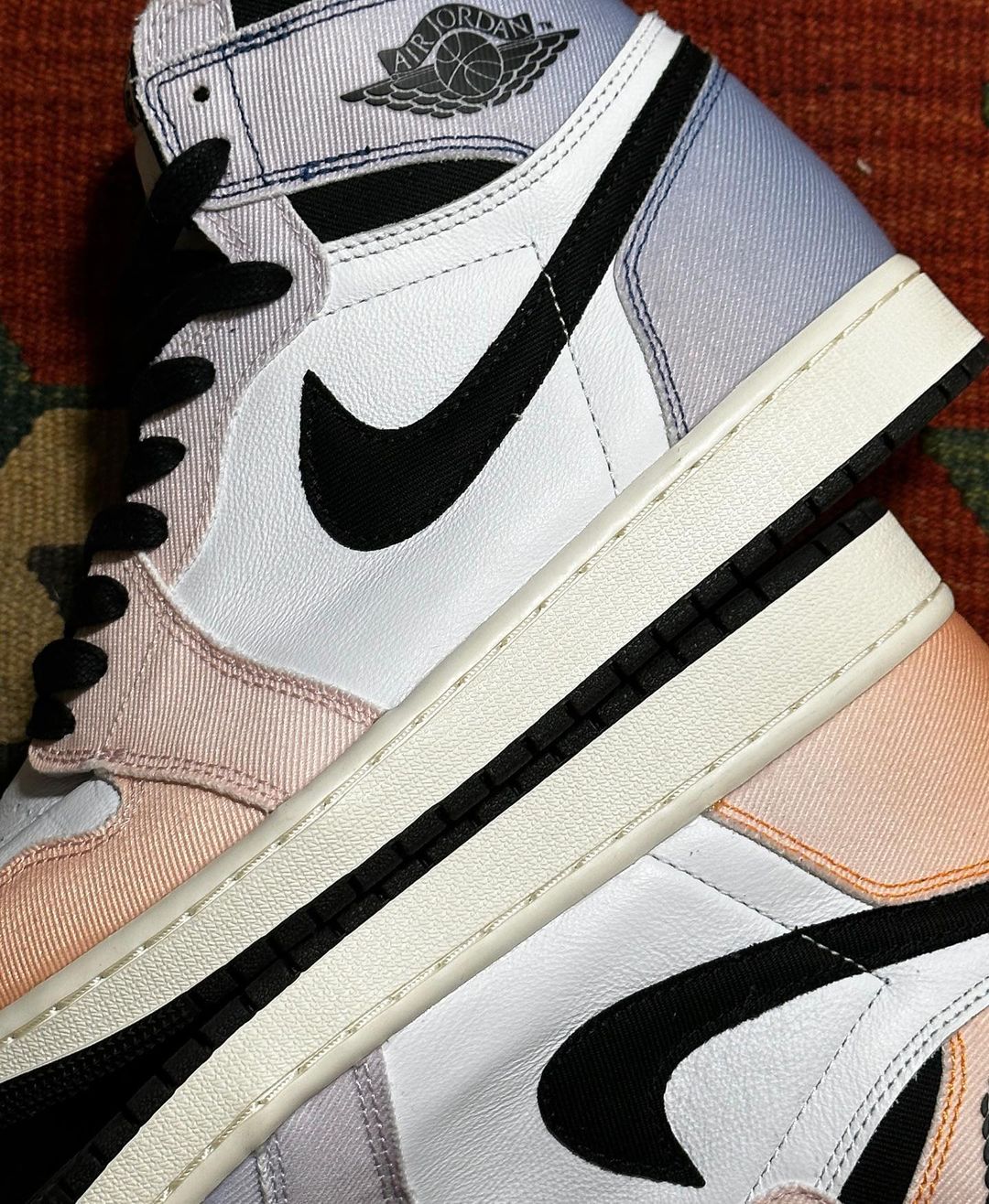 Air jordan 1 high og light best sale bone & crimson tint