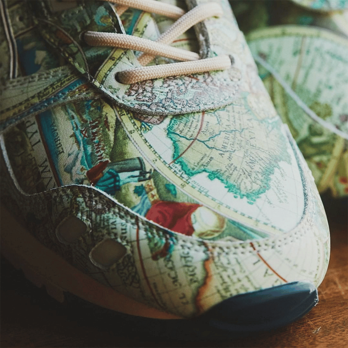 Asics gel world outlet map