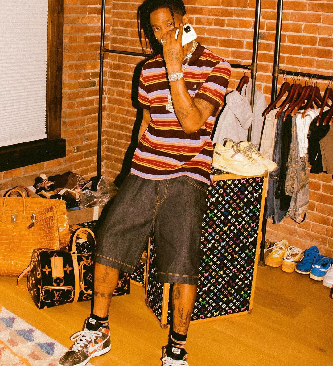 Another Look at Travis Scott Wearing His Nike Air Max 1 'Cactus