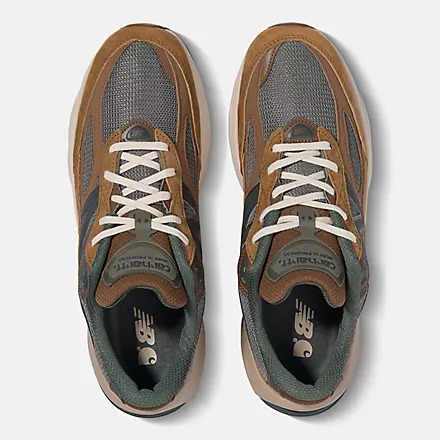 Carhartt WIP x New Balance 990v6 