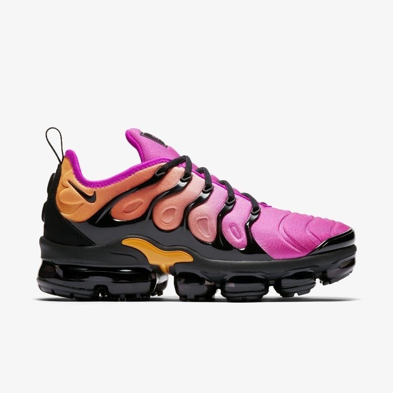 vapormax flyknit fuchsia