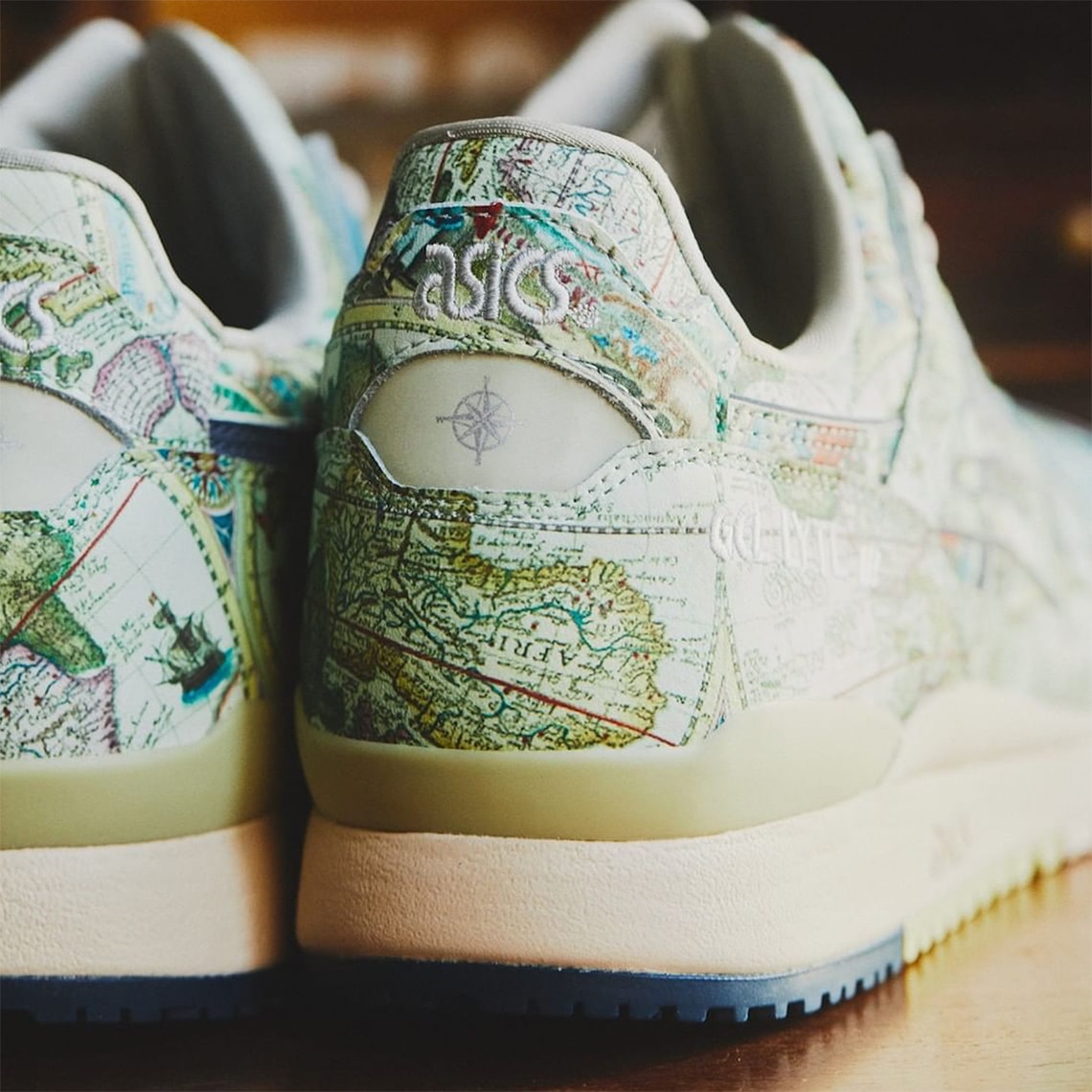 Nach einem atmos x ASICS GEL Lyte III World Map droppt ein Aged