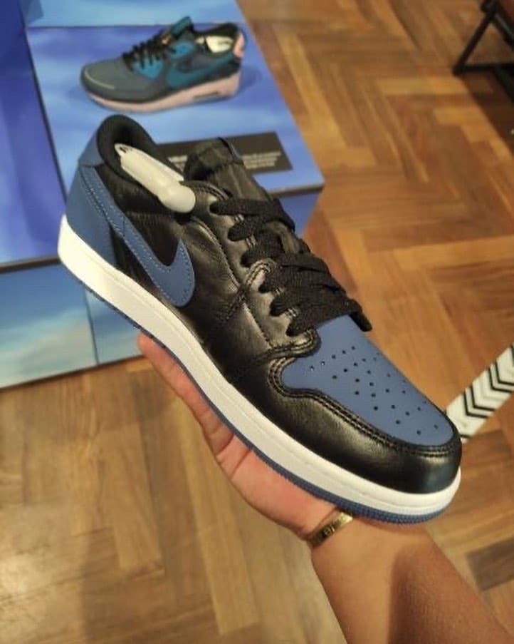 限定版 Air Jordan 1 Low OG Mystic Navy - 靴