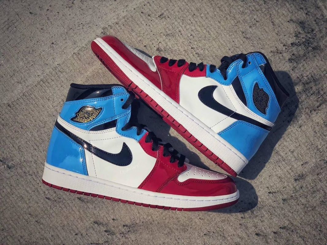 Jordan 1 store rot blau