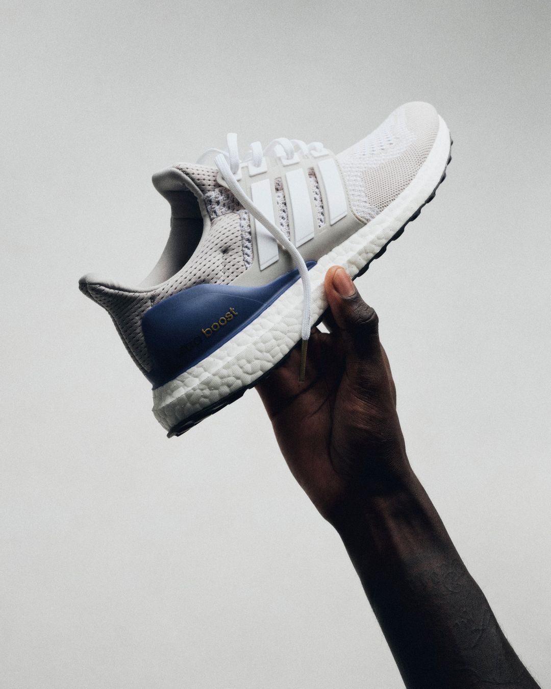 Ultra boost hot sale under retail