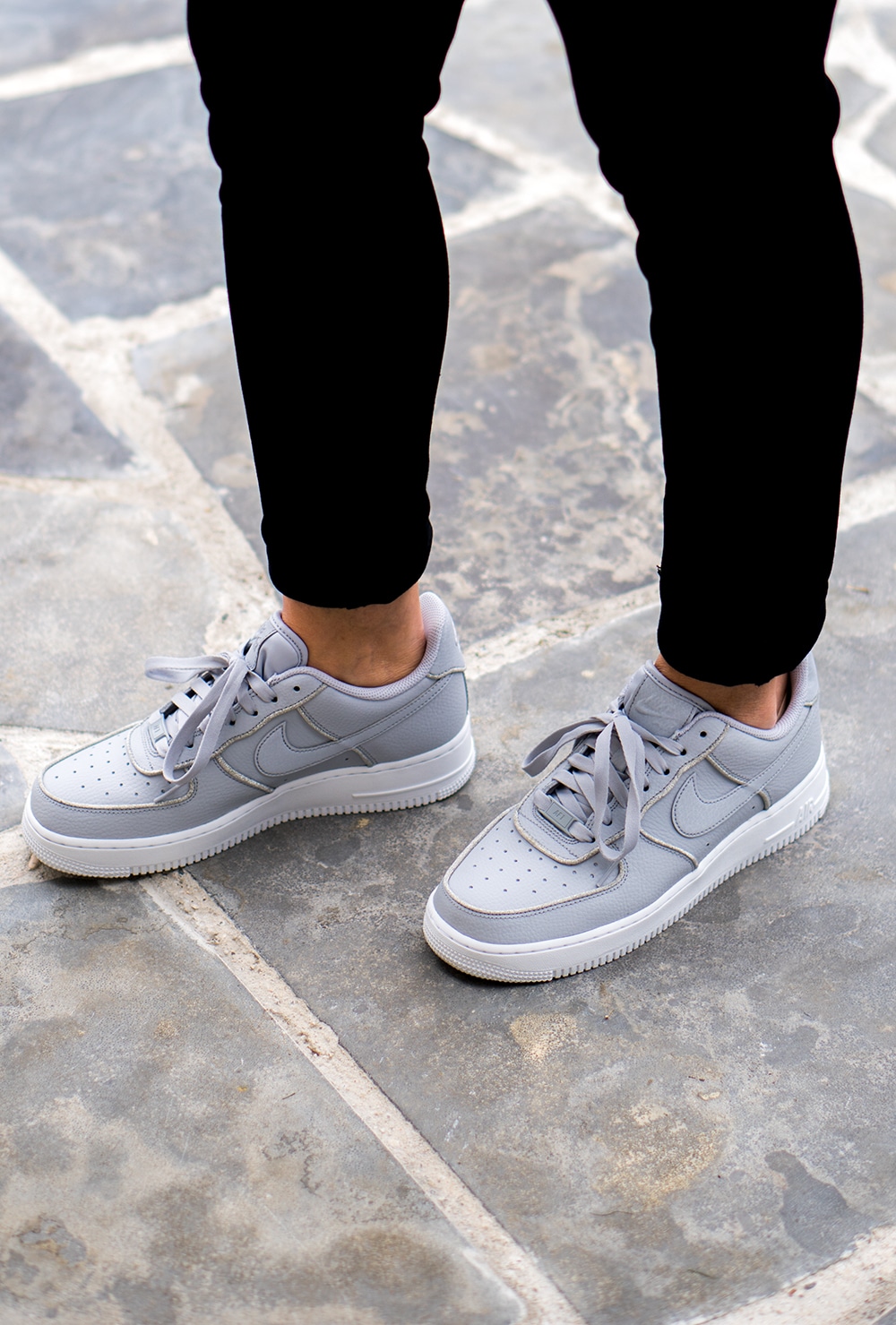 Air force 1 sales wolf grey glitter