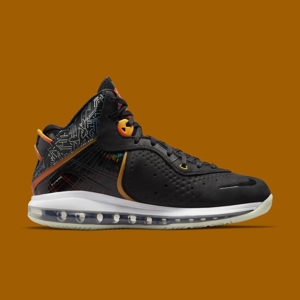 Nike LeBron 8 Retro 