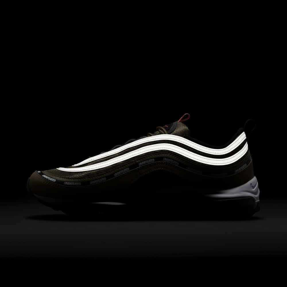 Nike air max 97 hotsell undefeated weiß