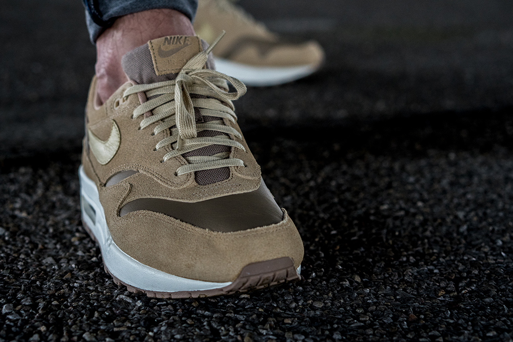 Air max 1 khaki online