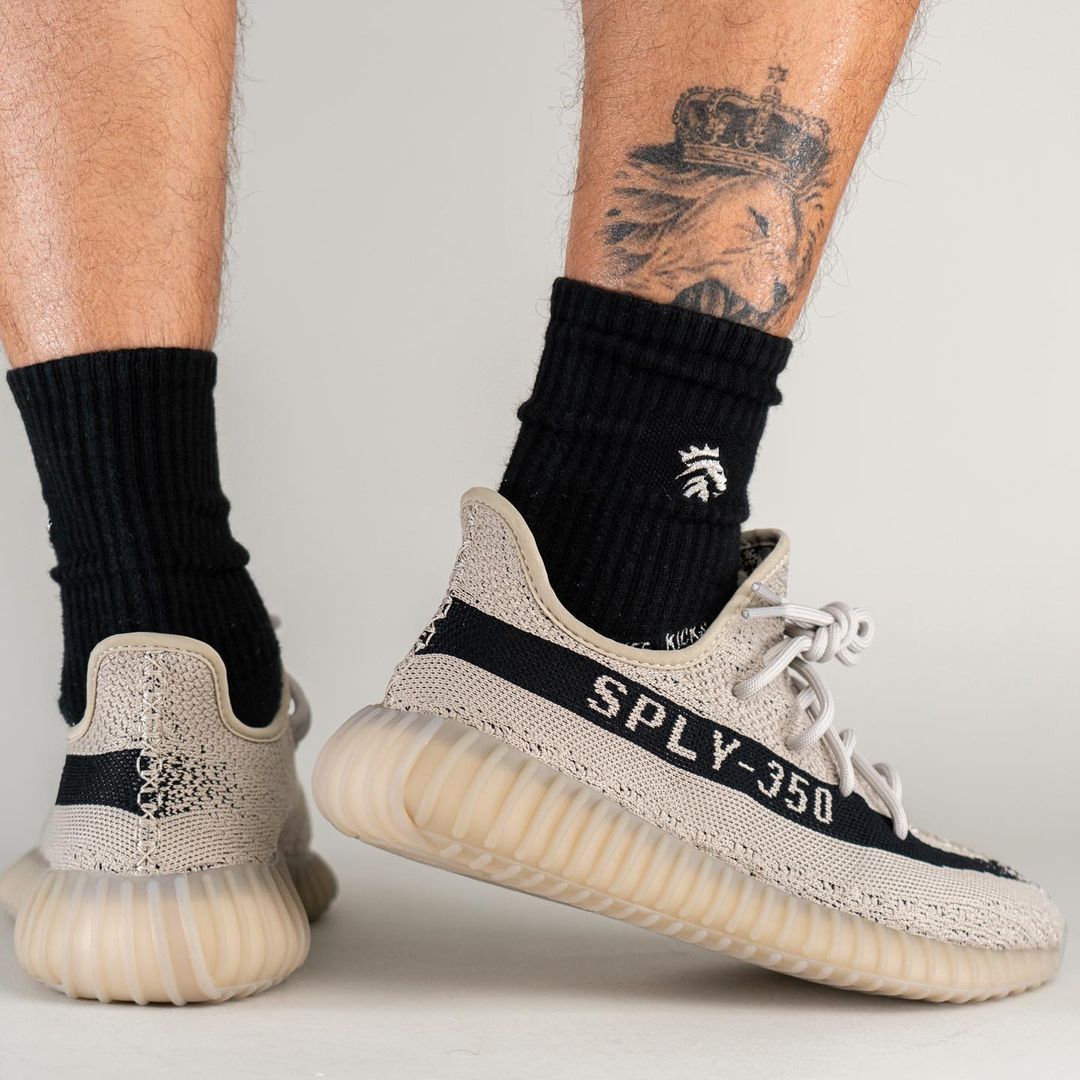 Adidas yeezy outlet 350 drop time