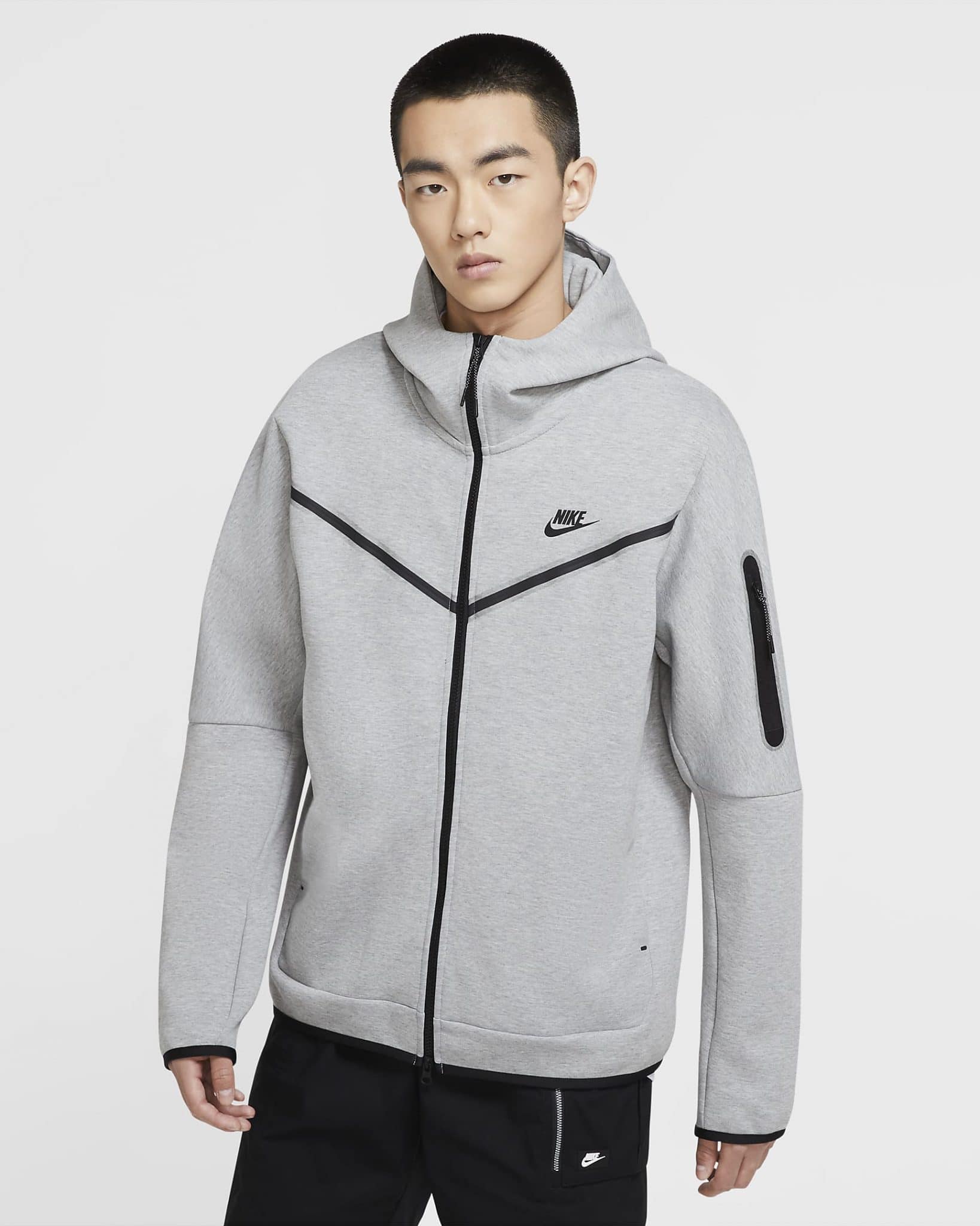 Foot locker 2025 tech fleece