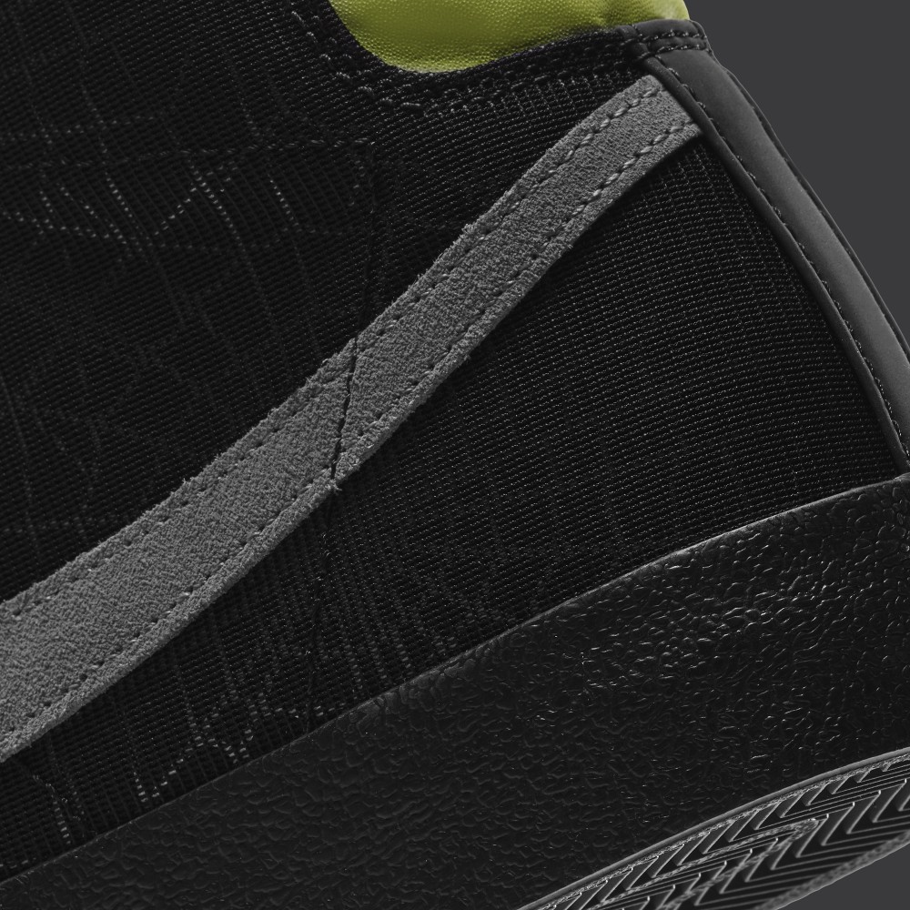 靴 Blazer Mid 77 SpiderWeb Halloween (2020) A Nike Blazer Mid 