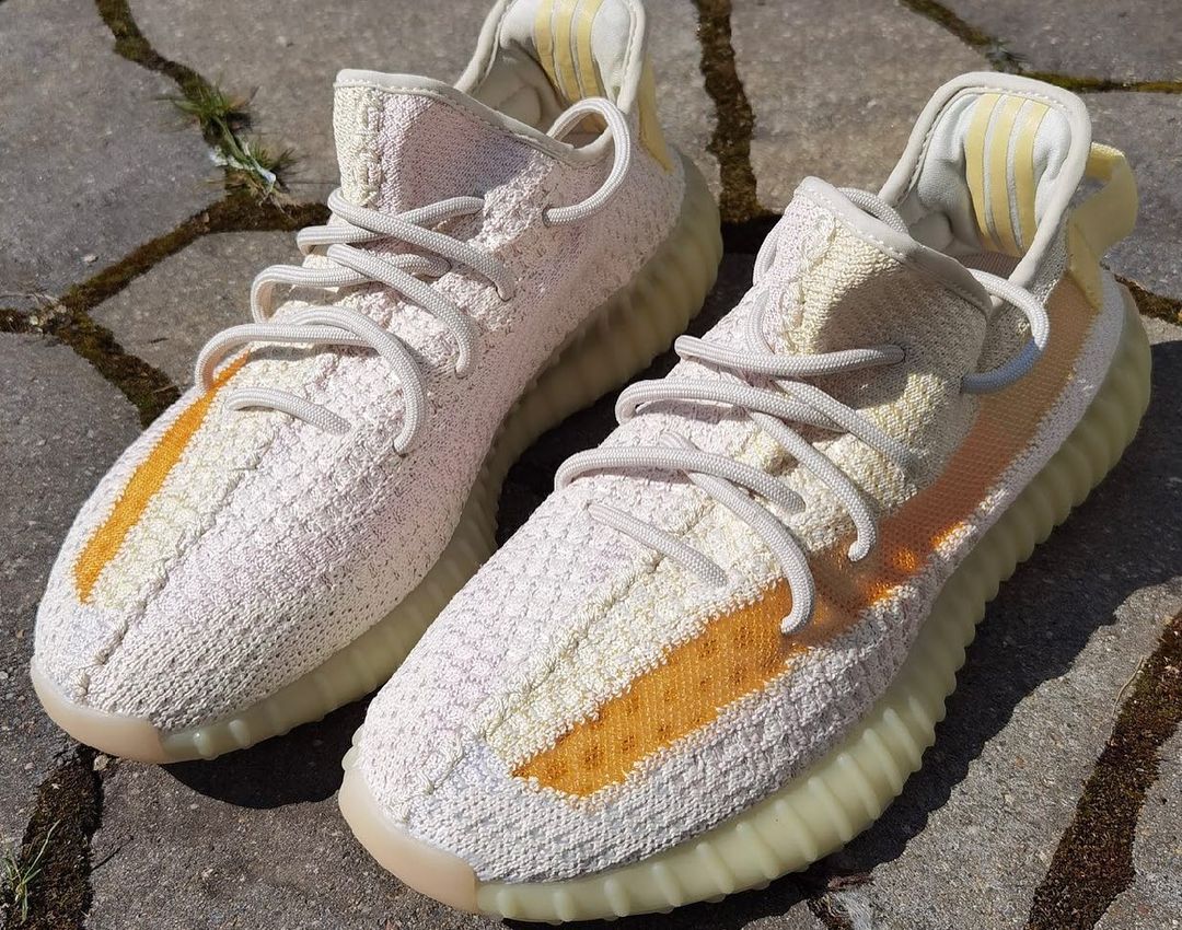 Yeezy uv hot sale light