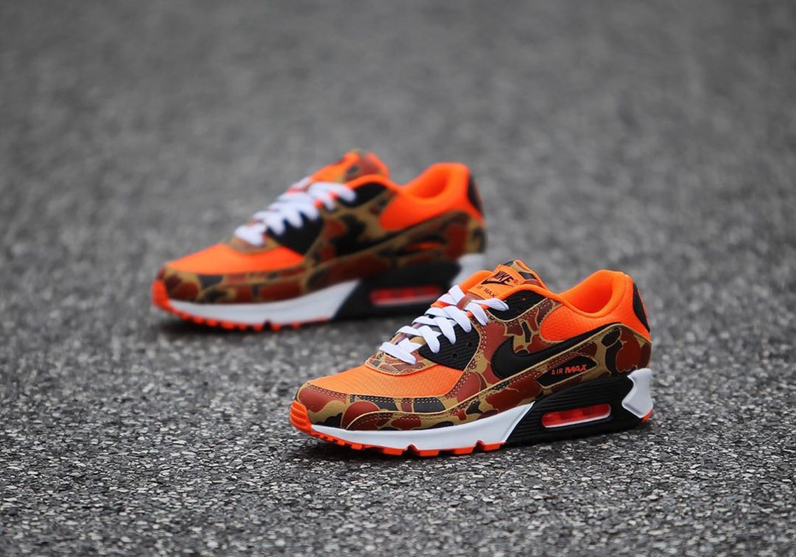 WORST OR BEST DUCK CAMO??  AIR MAX 90 DUCK CAMO ORANGE REVIEW