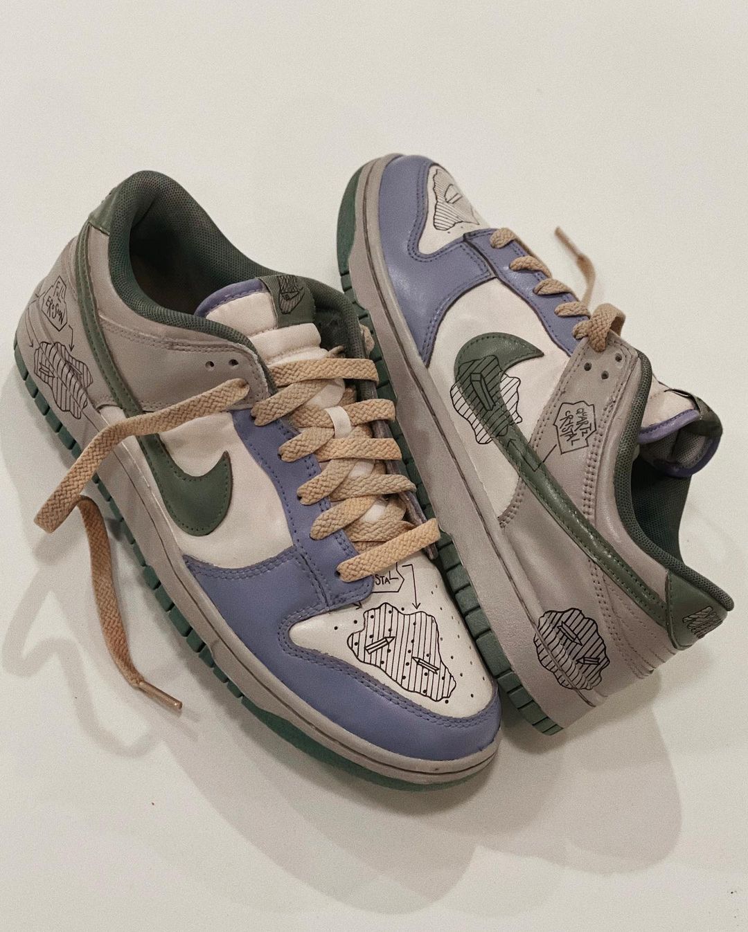 Andrew Chiou Designs a Pair of Custom Nike Dunk Low 