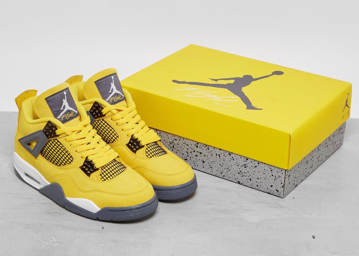 Jordan 4 hot sale lightning release