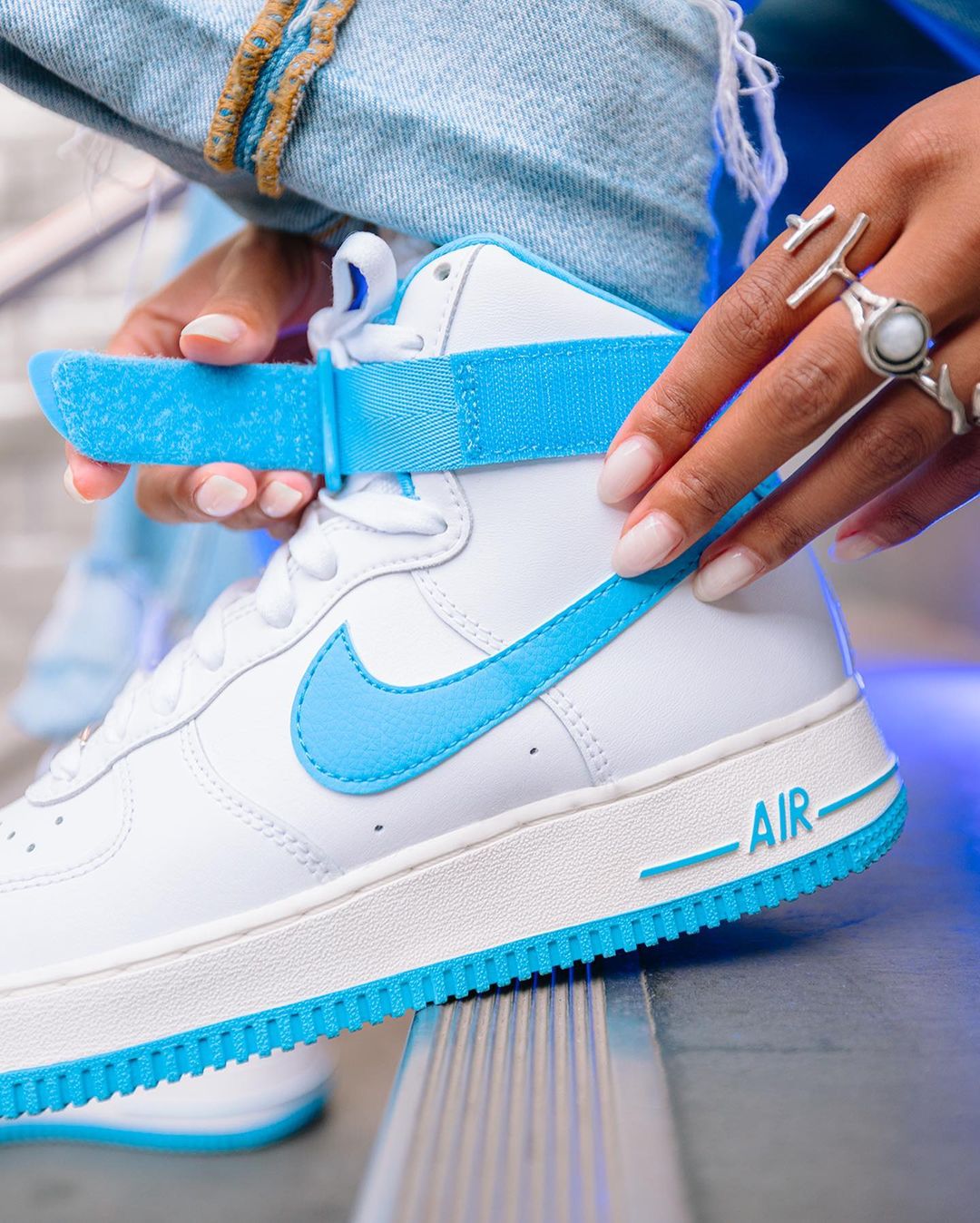 Nike air force 1 womens university blue