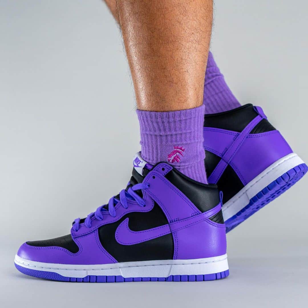 Purple and Black Appear on the Nike Dunk High Grailify