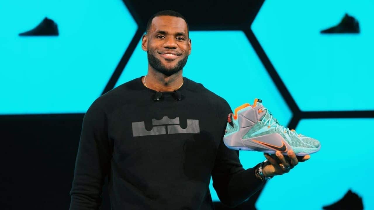 Lebron james best sale x nike