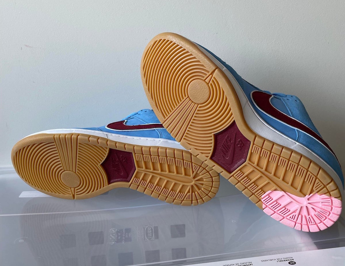 New Nike SB Dunk Low Phillies Gets Bubblegum Detail