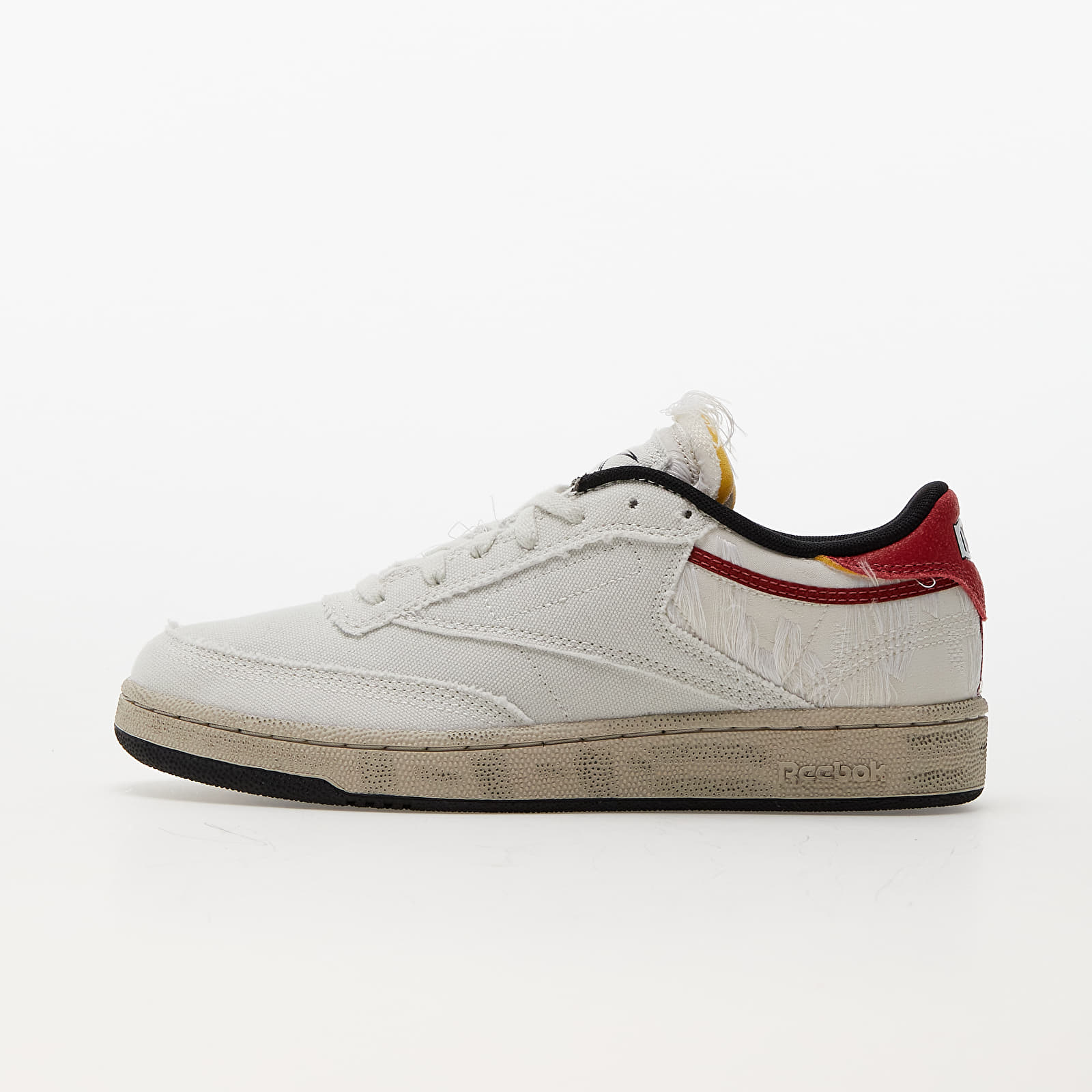 Street Fighter x Reebok Club C 85 