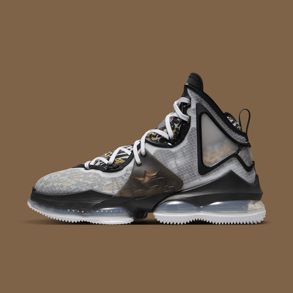 Leopard hotsell print lebrons