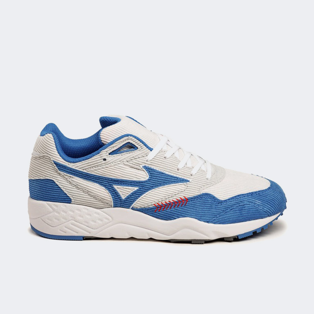 Shinzo x Mizuno Contender 
