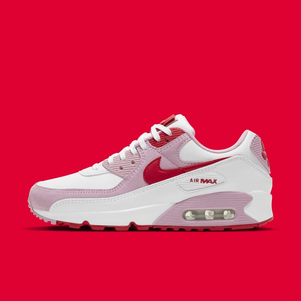 Valentines nike hotsell air max