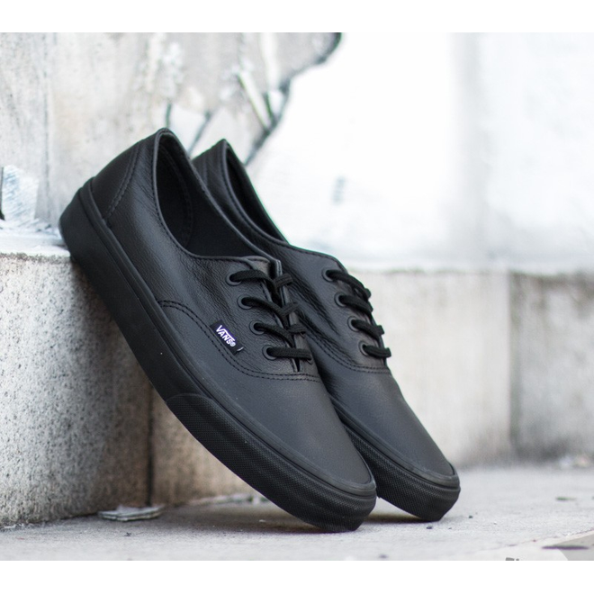 Vans u shop authentic decon leather