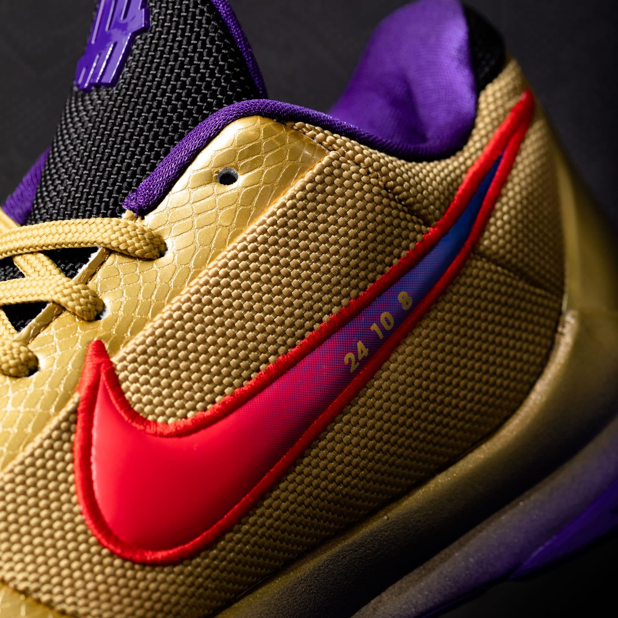 Nike zoom kobe hotsell 5 protro release date