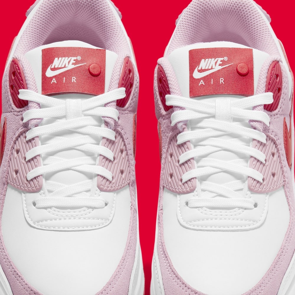 Air max 90 valentine's day cheap edition