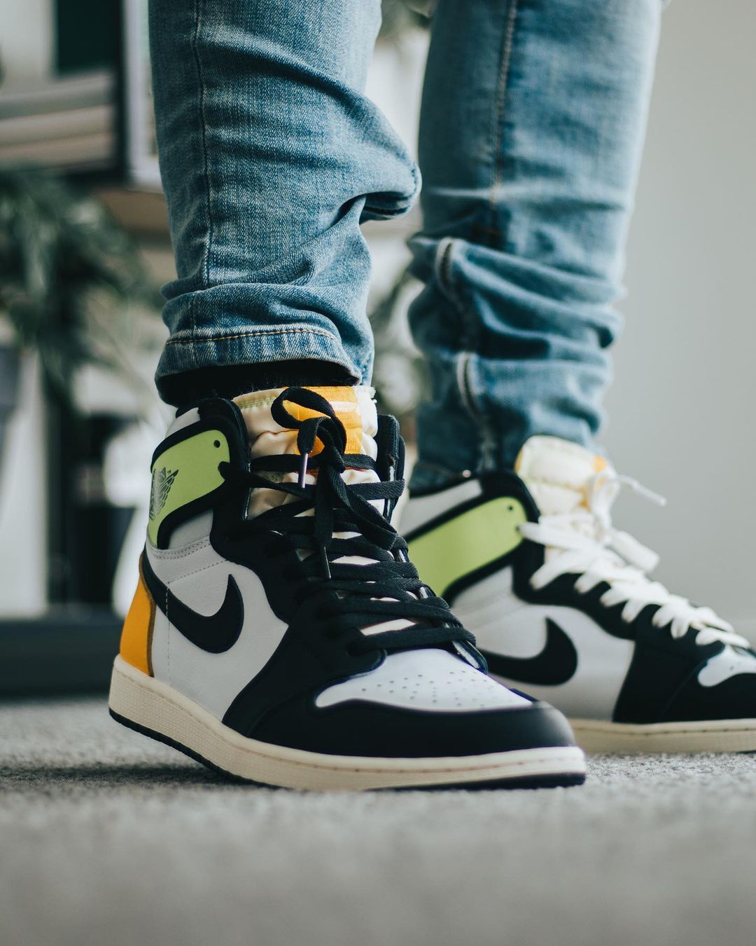 通販のアイリスプラザ Nike Air Jordan 1 High OG Volt Gold - 靴