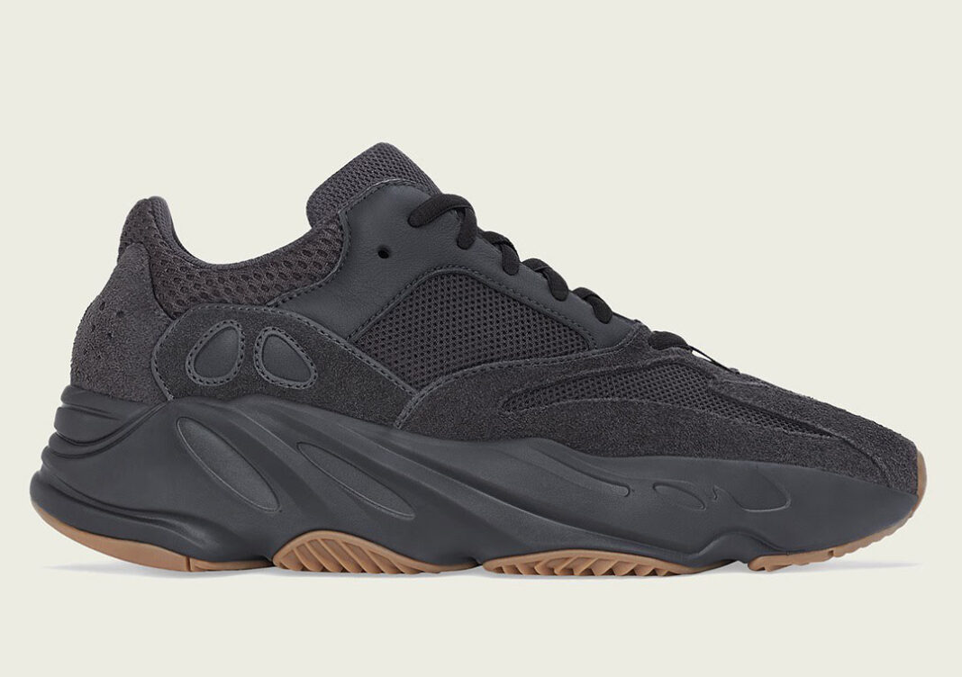 Yeezy black hot sale restock