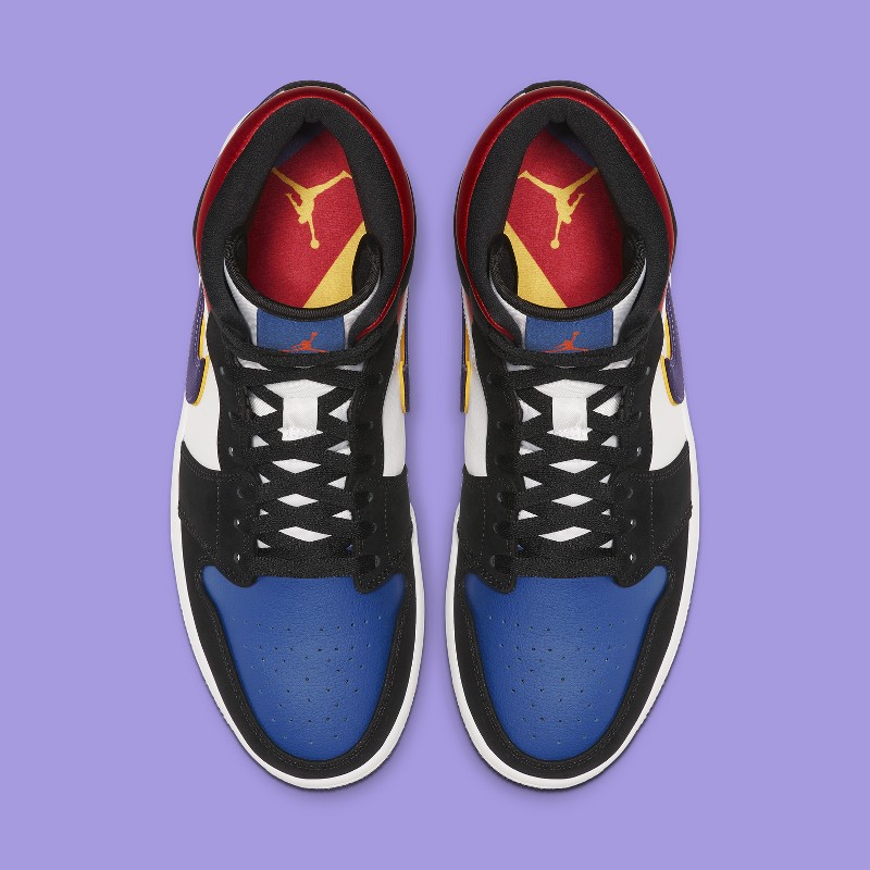 Lakers top 3 hot sale jordan 1