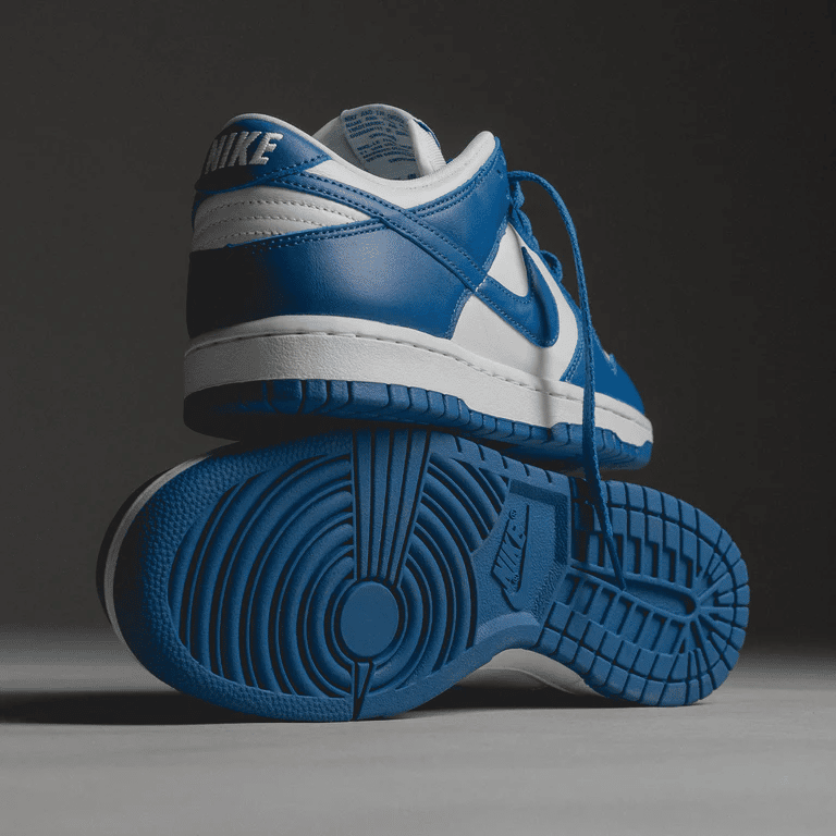 Nike dunk low kentucky hotsell retail price