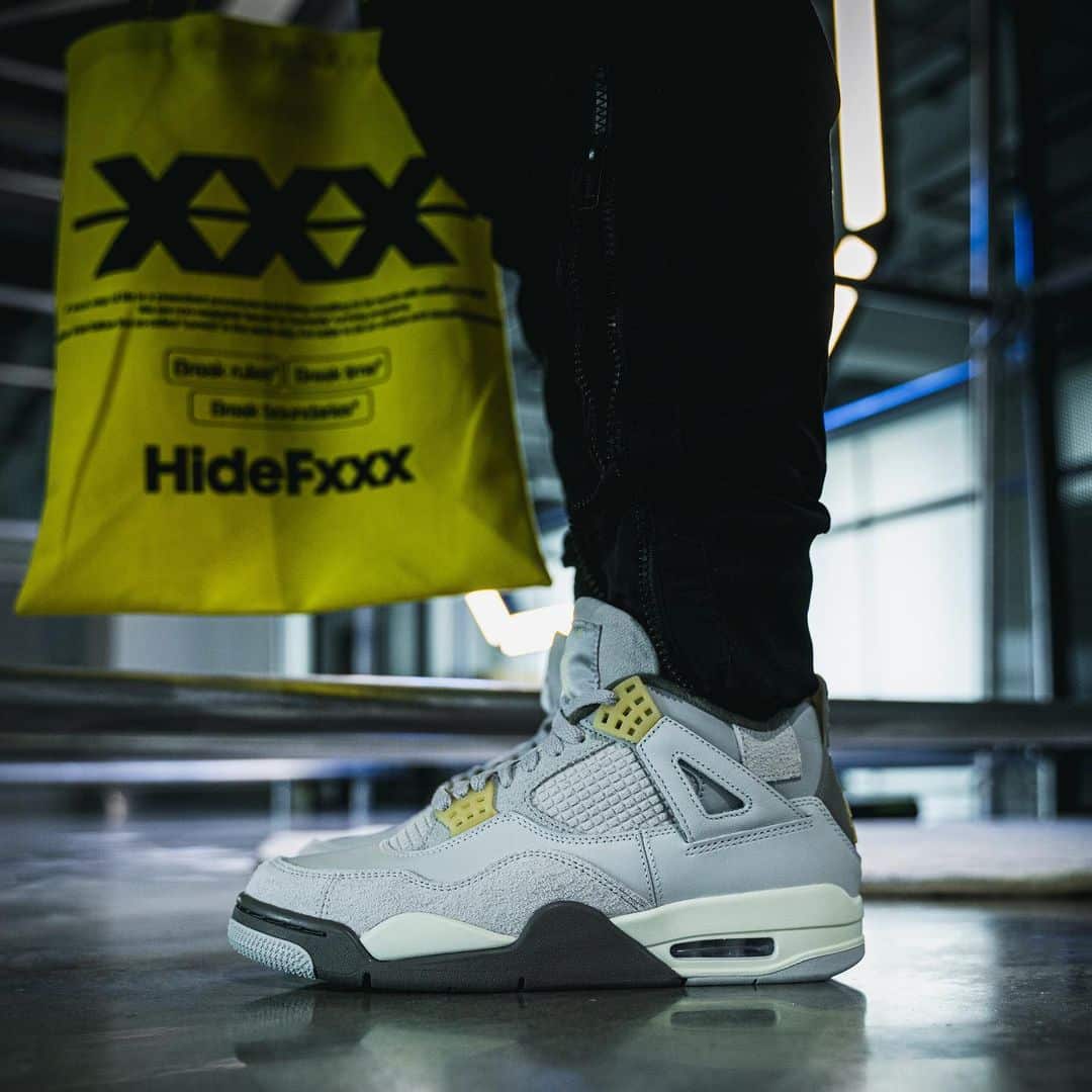 Jordan 4 cool shop grey yellow laces