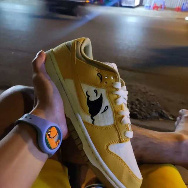 First Look at Nike's Dunk Low Sun Club (Yellow)